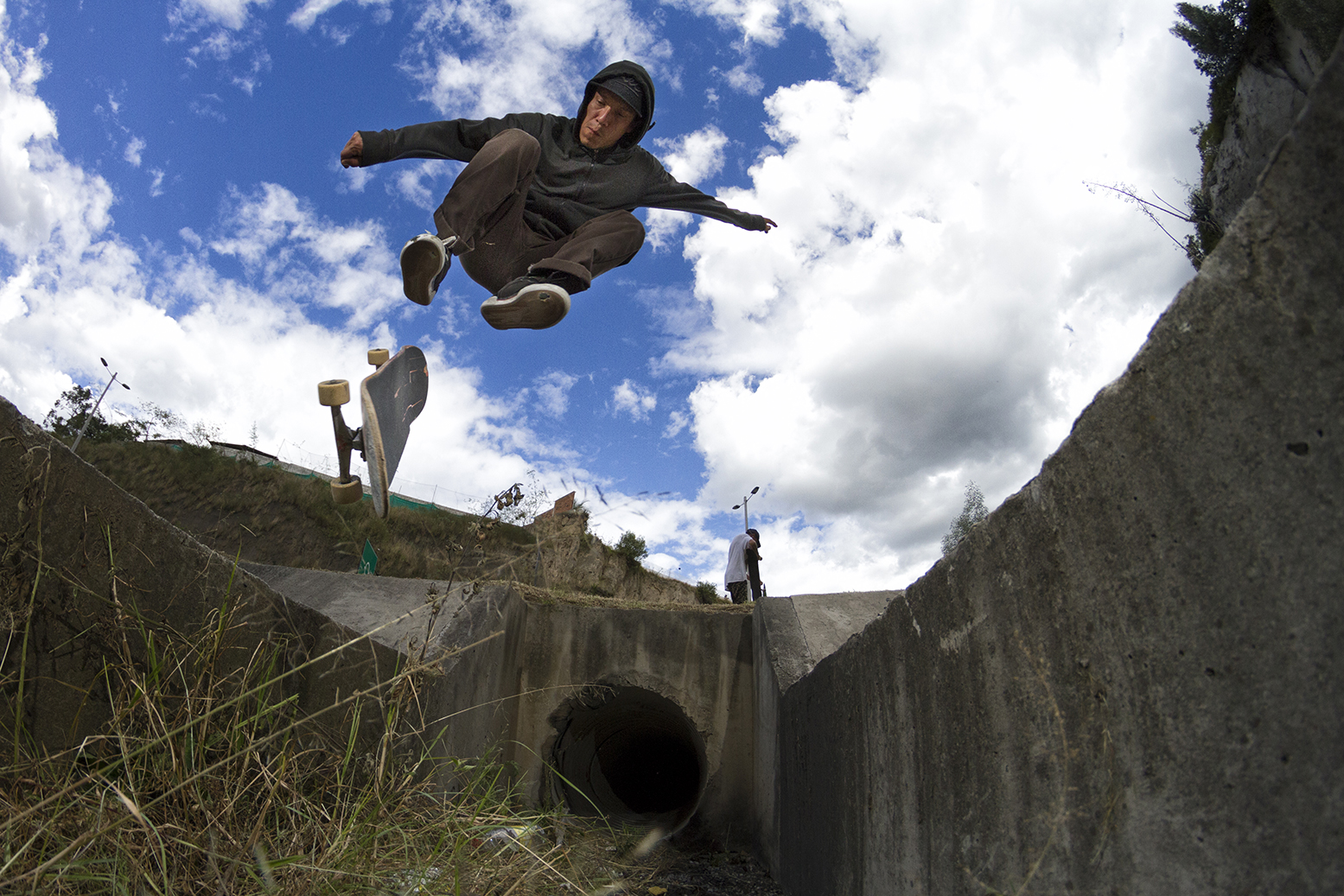 Pepo varial heelflip BS 180